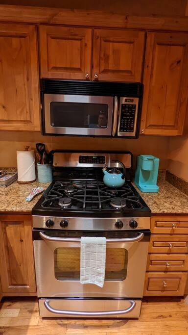 Magical Santa Fe Stay, Minutes From Town Square, Sleeps 4, Includes Free Parking And Outdoor Hot Tub! ภายนอก รูปภาพ